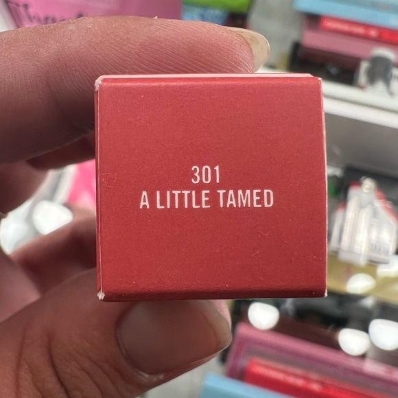 MAC: PowerKiss Lipstick (301-A Little Tamed) - Picture 2 of 3